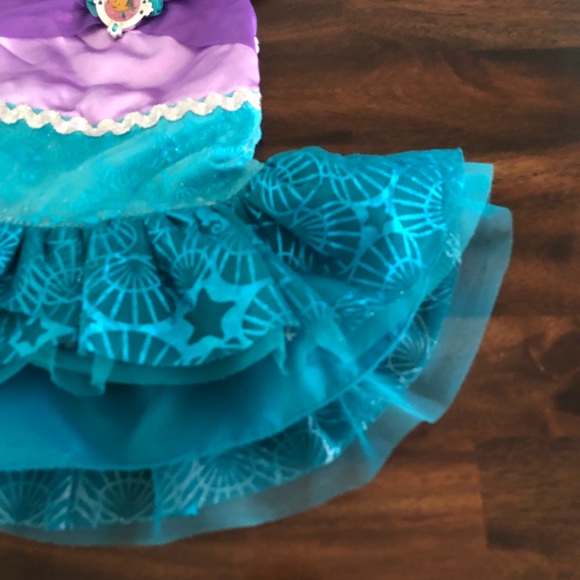 ❗️SOLD❗️Disney Store Ariel Deluxe Costume - Picture 3 of 7